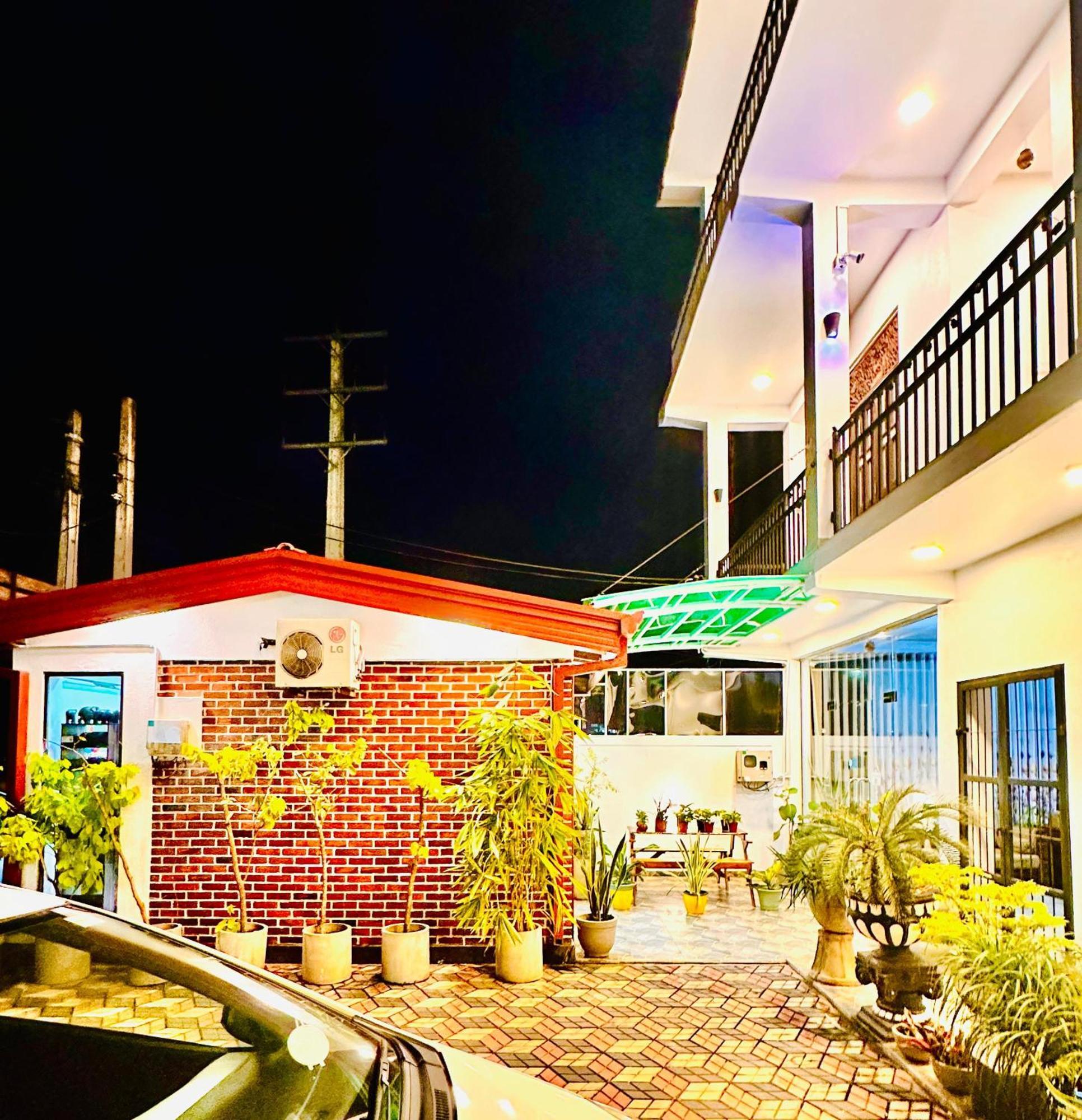 Otha Shy Airport Transit Hotel Katunayaka Екстериор снимка